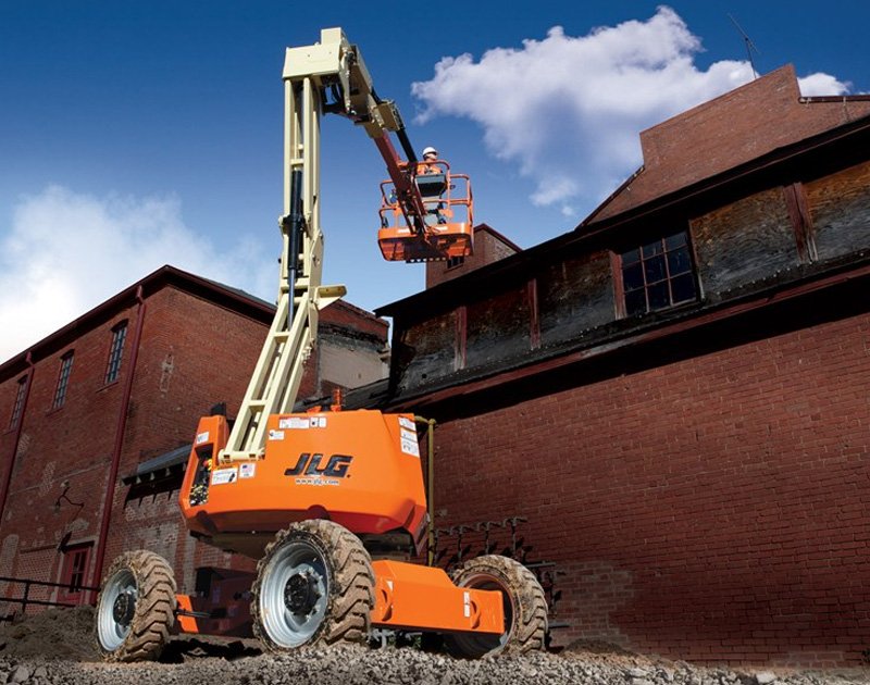 JLG - articulated boom lift