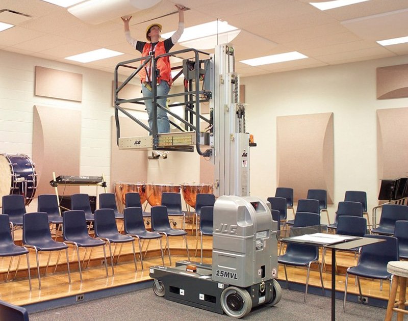 JLG - vertical lift